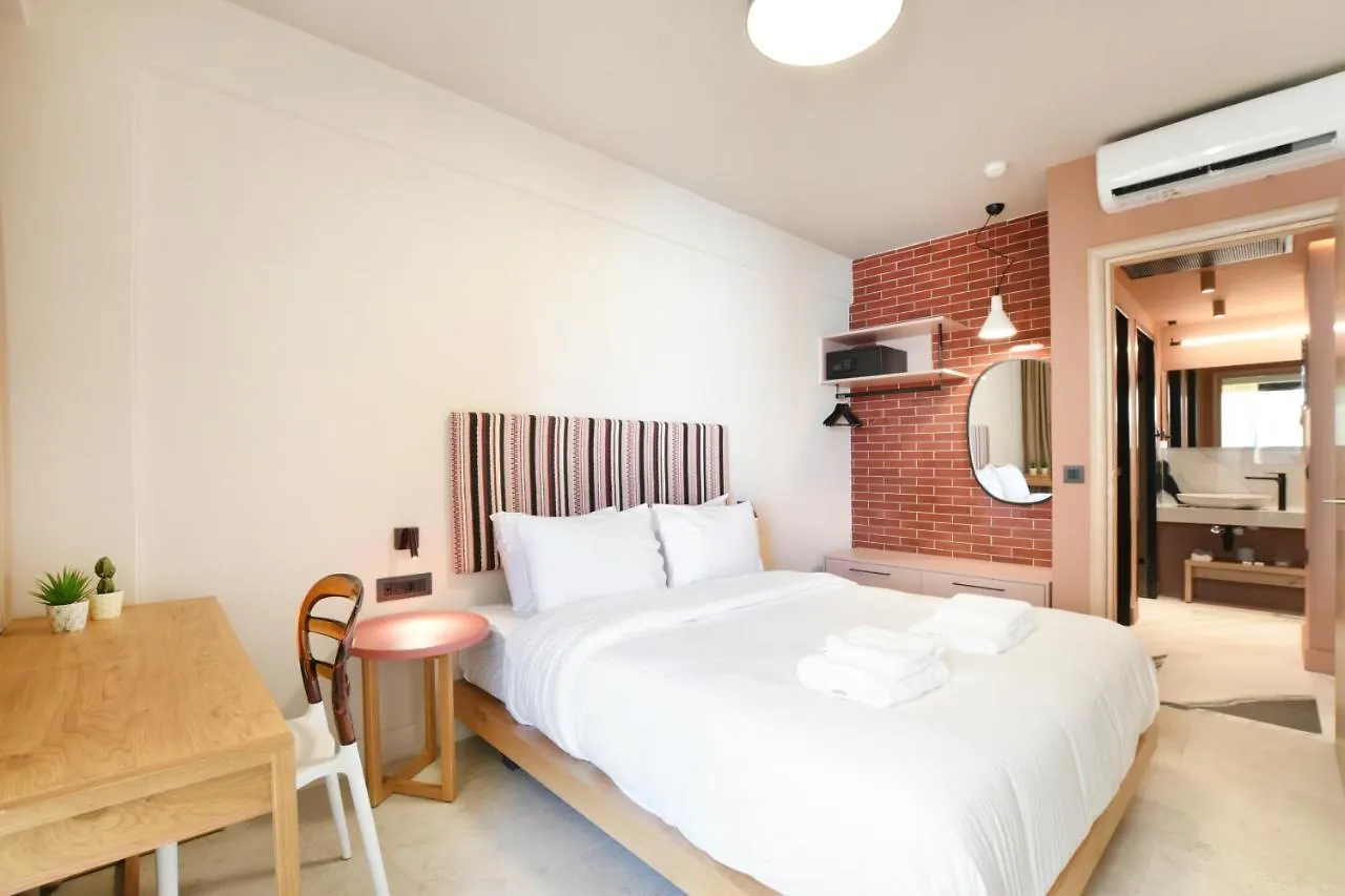 Pavo Art Hotel Iraklion Aparthotel
